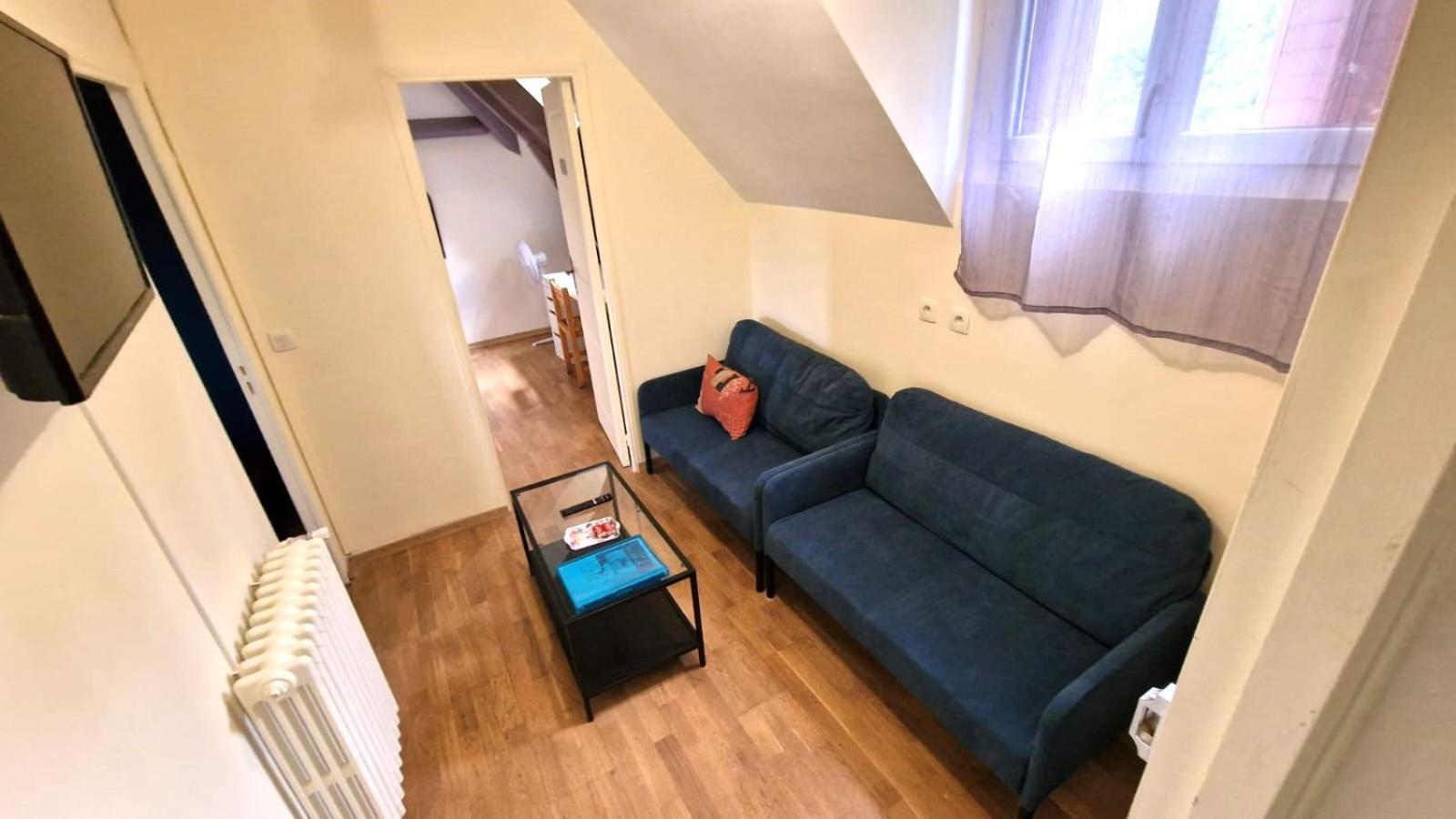 Appart 4 Chambres Parking Voitures Velos 10Min Blois Exteriér fotografie