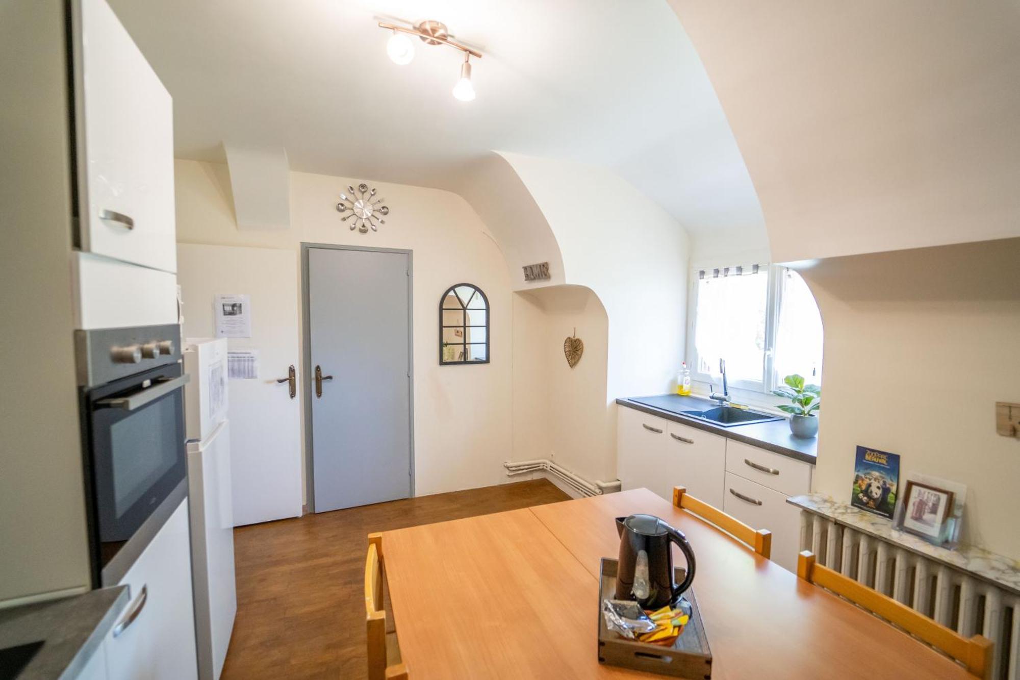Appart 4 Chambres Parking Voitures Velos 10Min Blois Exteriér fotografie