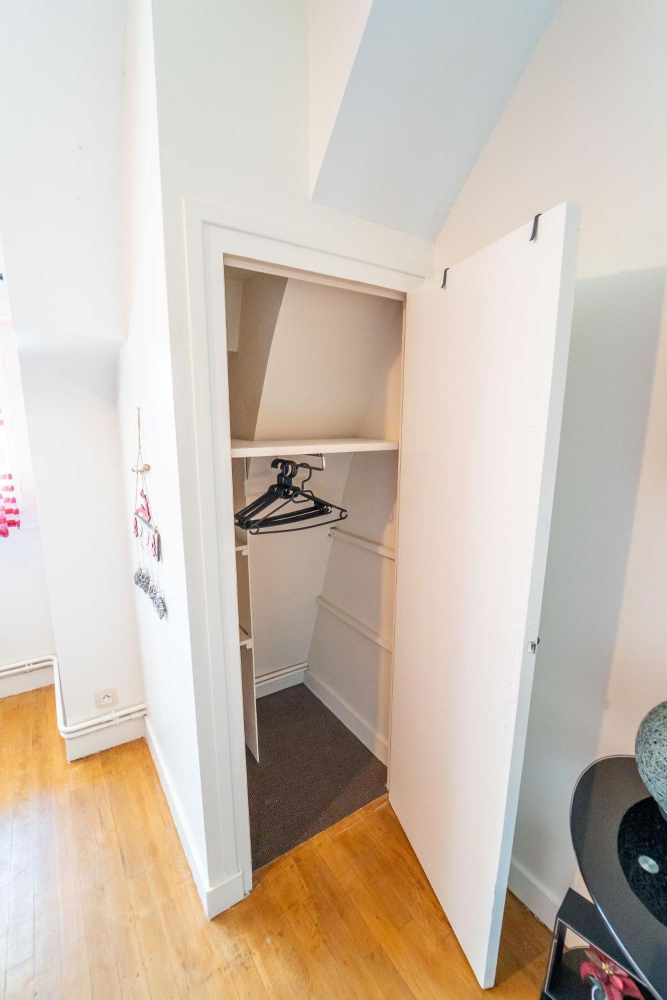Appart 4 Chambres Parking Voitures Velos 10Min Blois Exteriér fotografie